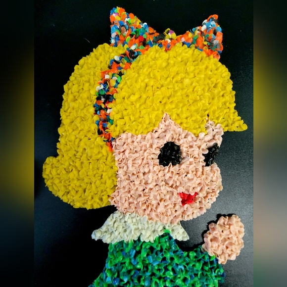 Vintage melted plastic popcorn wall hangers Christmas boy and girl - Picture 10 of 12